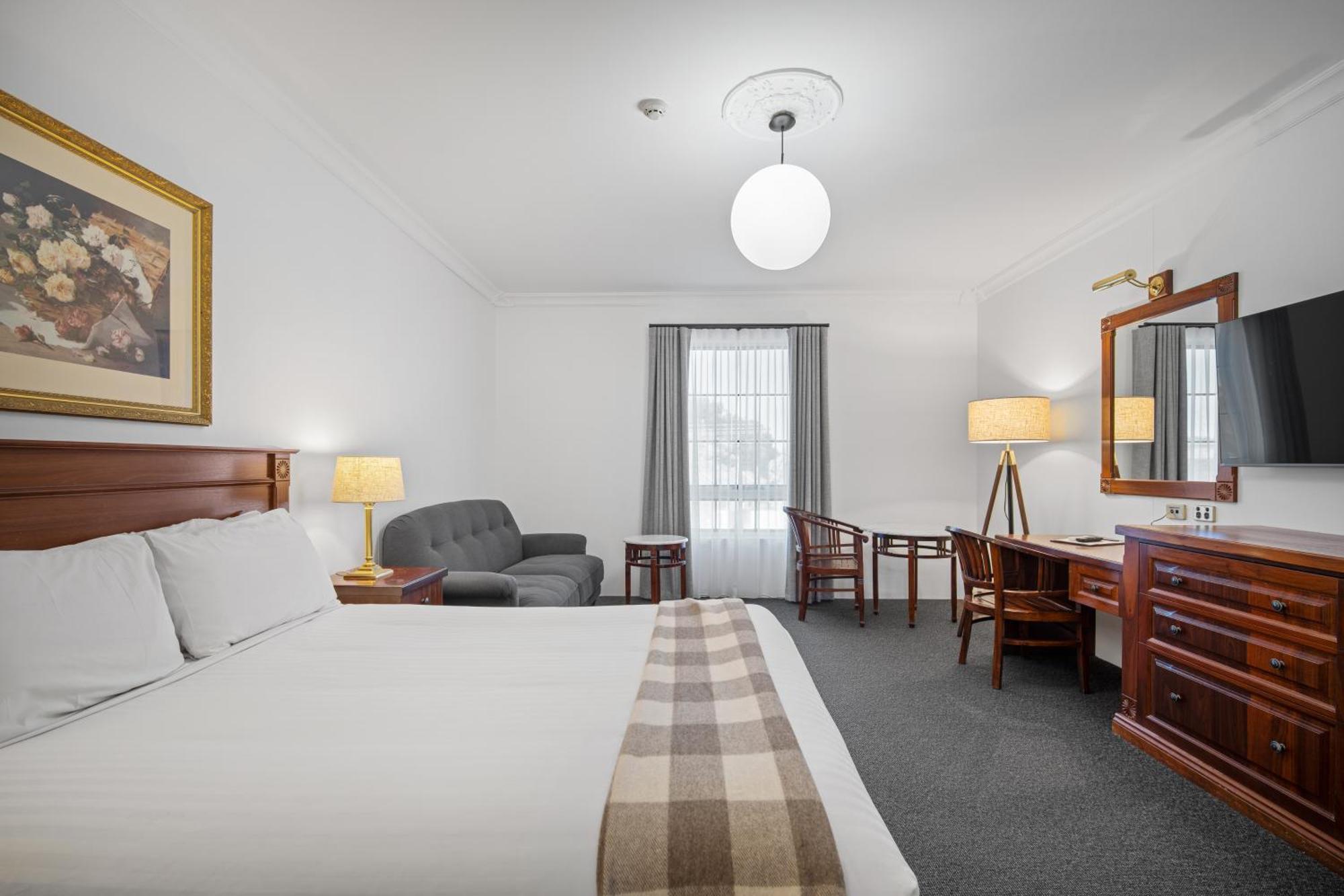 The Lawson Riverside Suites Wagga Wagga Exterior photo